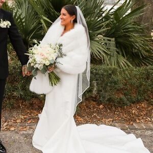 White Bridal Faux Fur Shawl